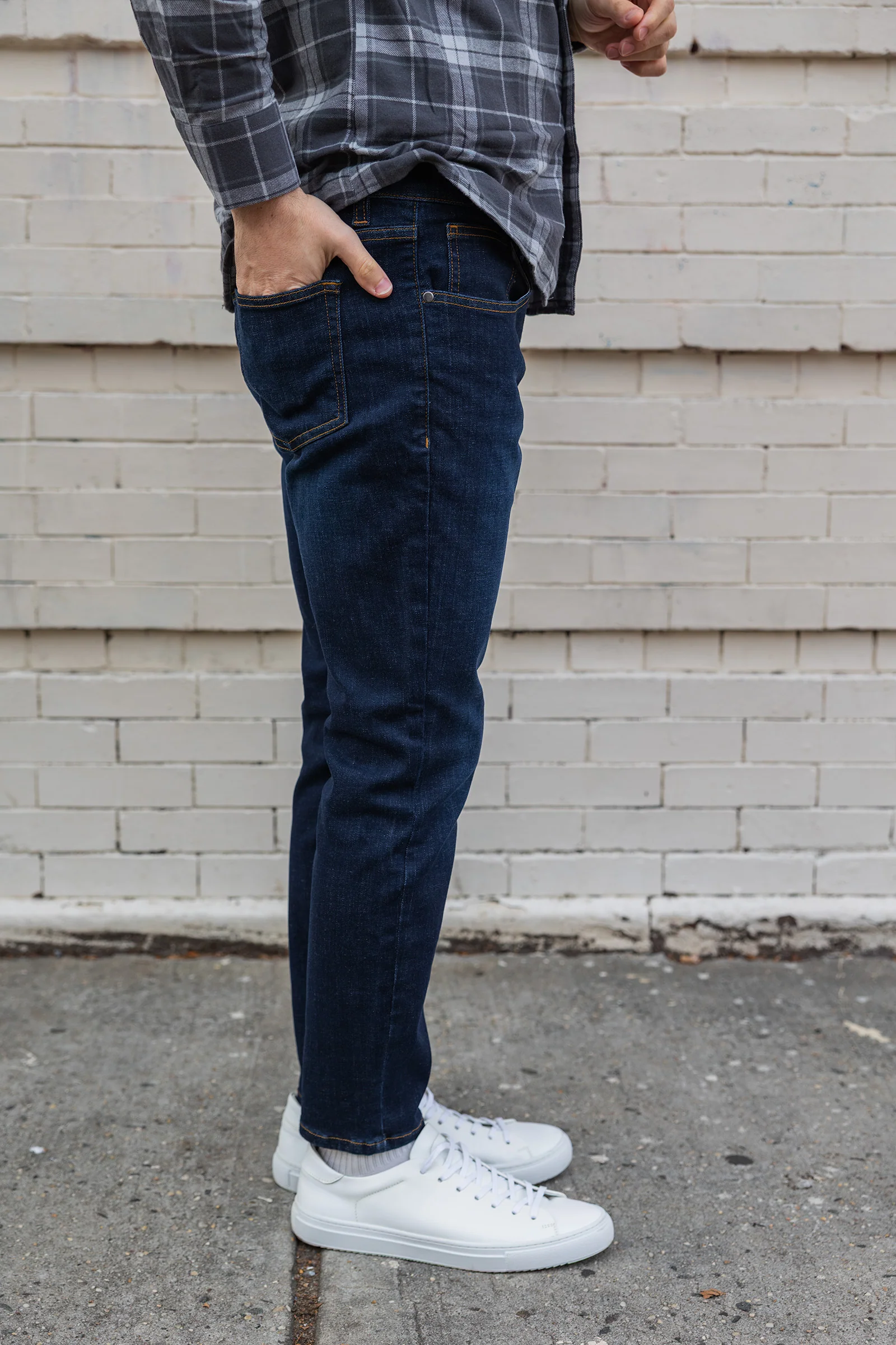 Core Extra Stretch Jeans Dark Wash - Image 9
