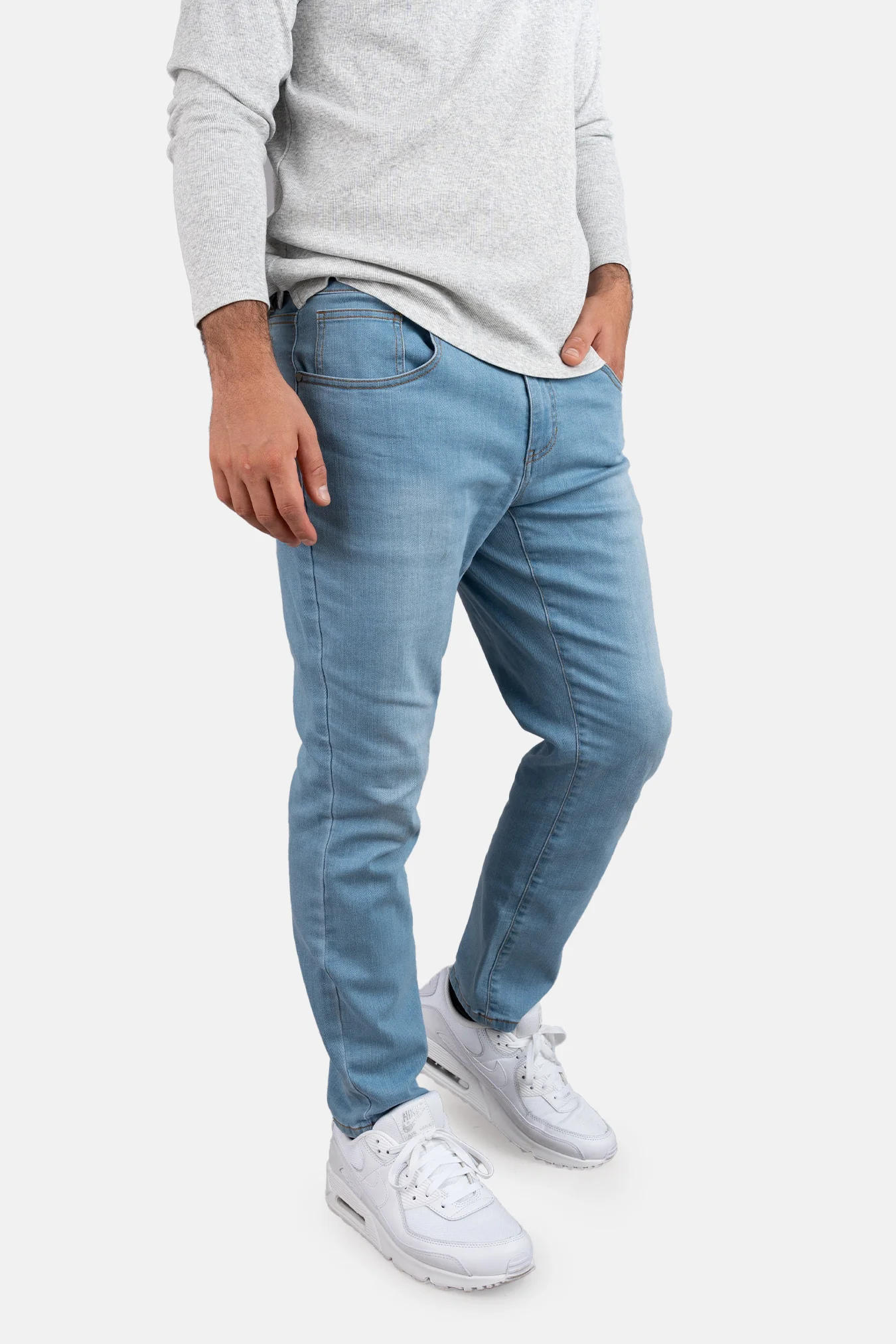 Core Extra Stretch Jeans Light Wash - Image 26