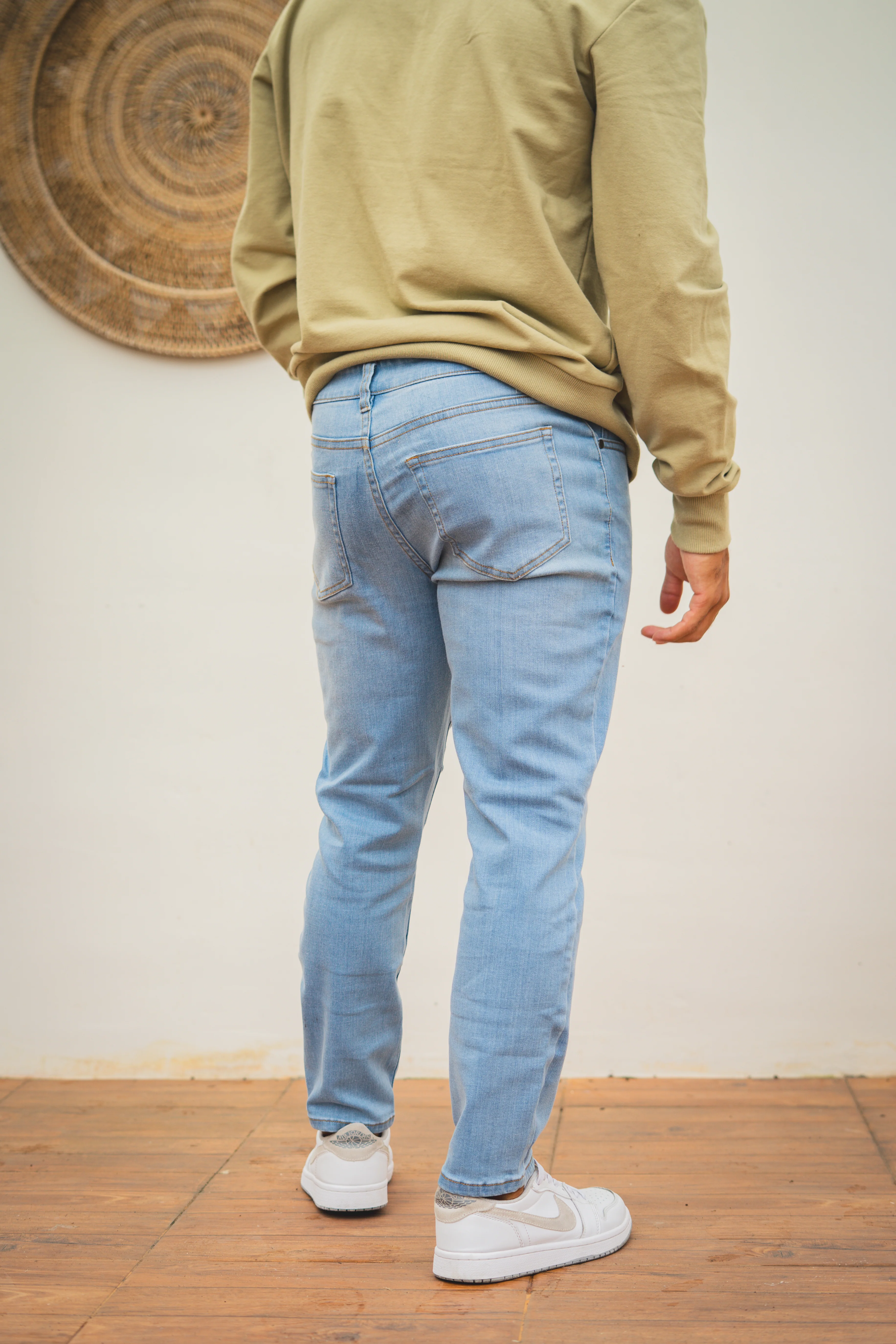 Core Extra Stretch Jeans Light Wash - Image 5