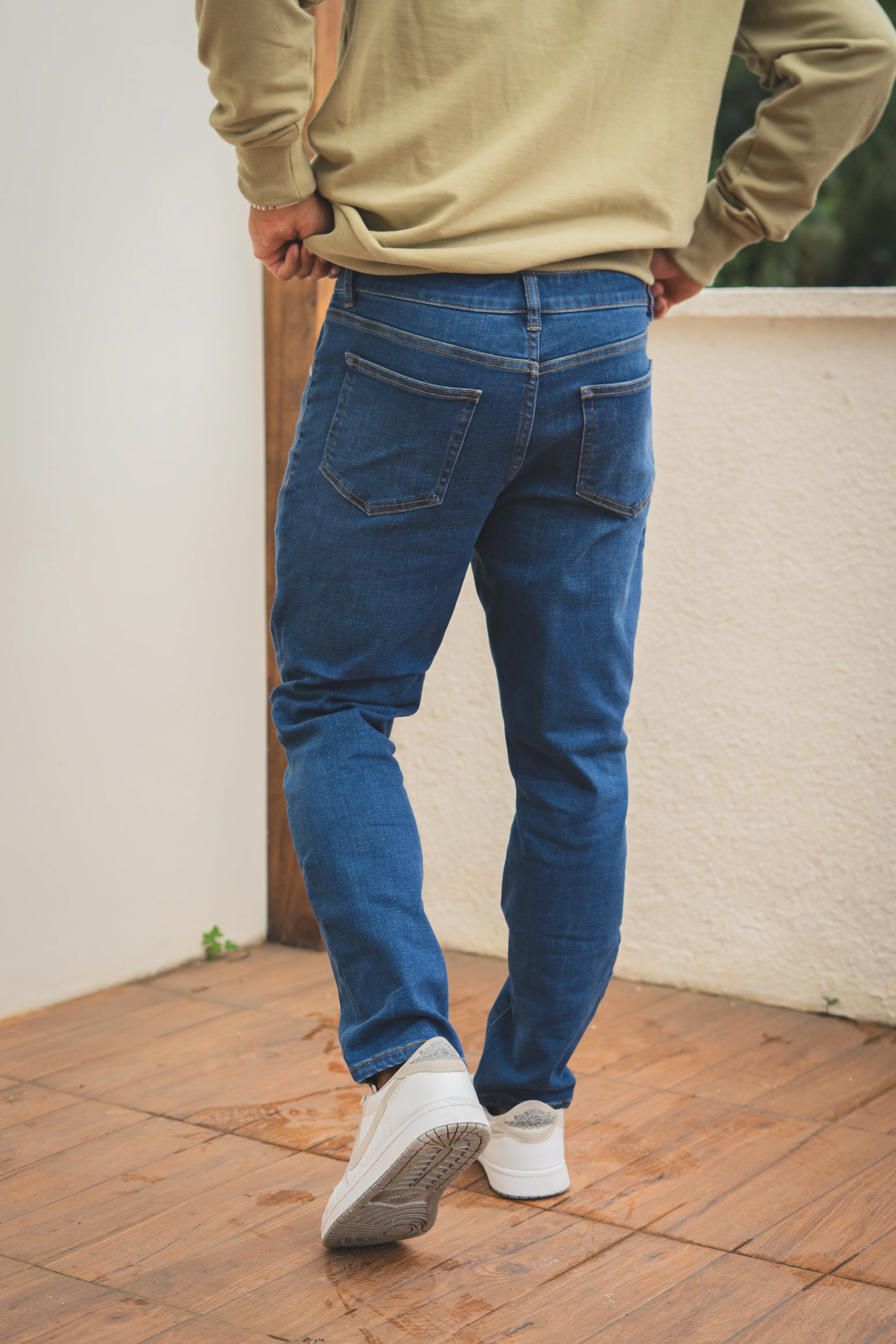 Core Extra Stretch Jeans Medium Wash - Image 10