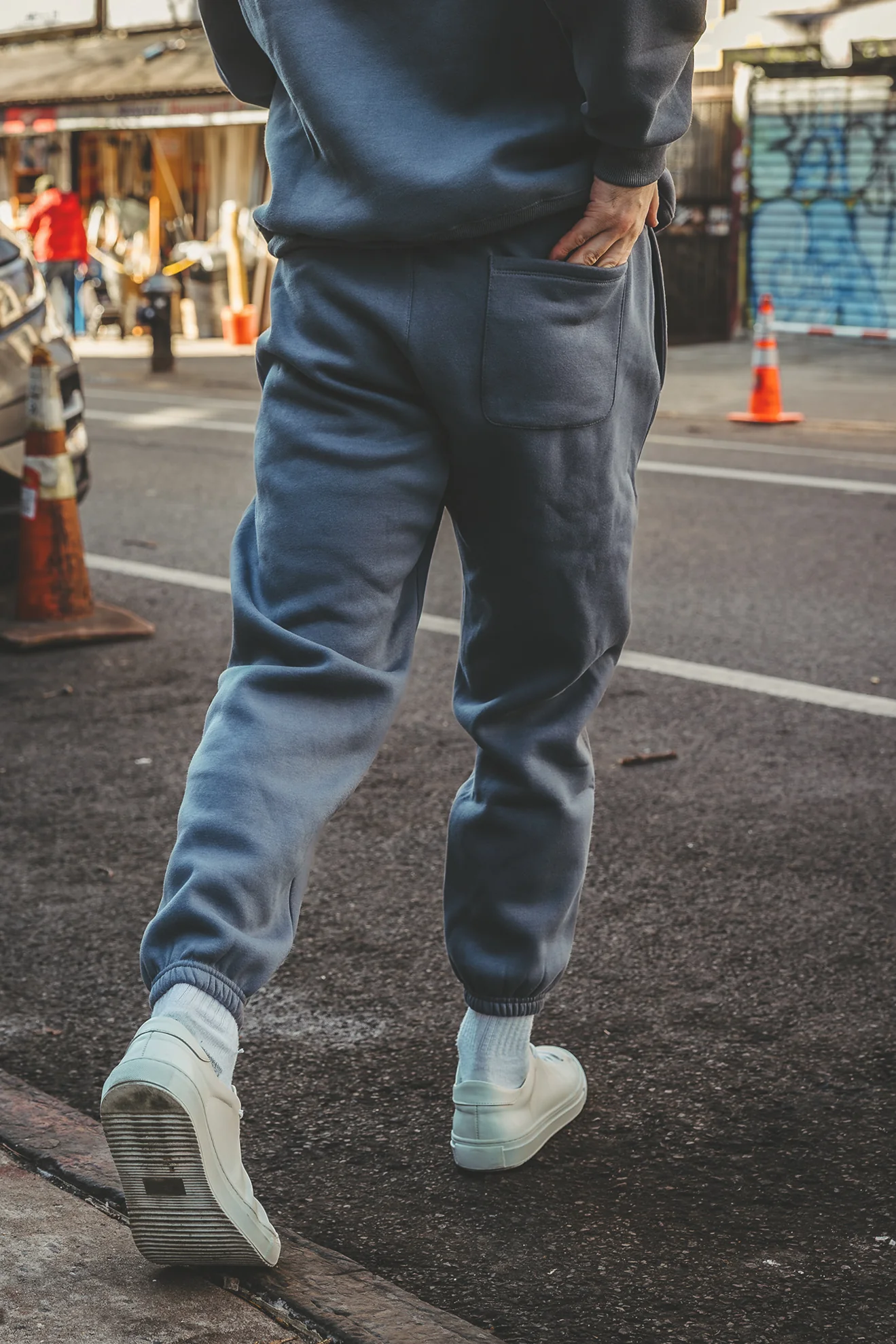 Core Sweatpants Shadow - Image 3