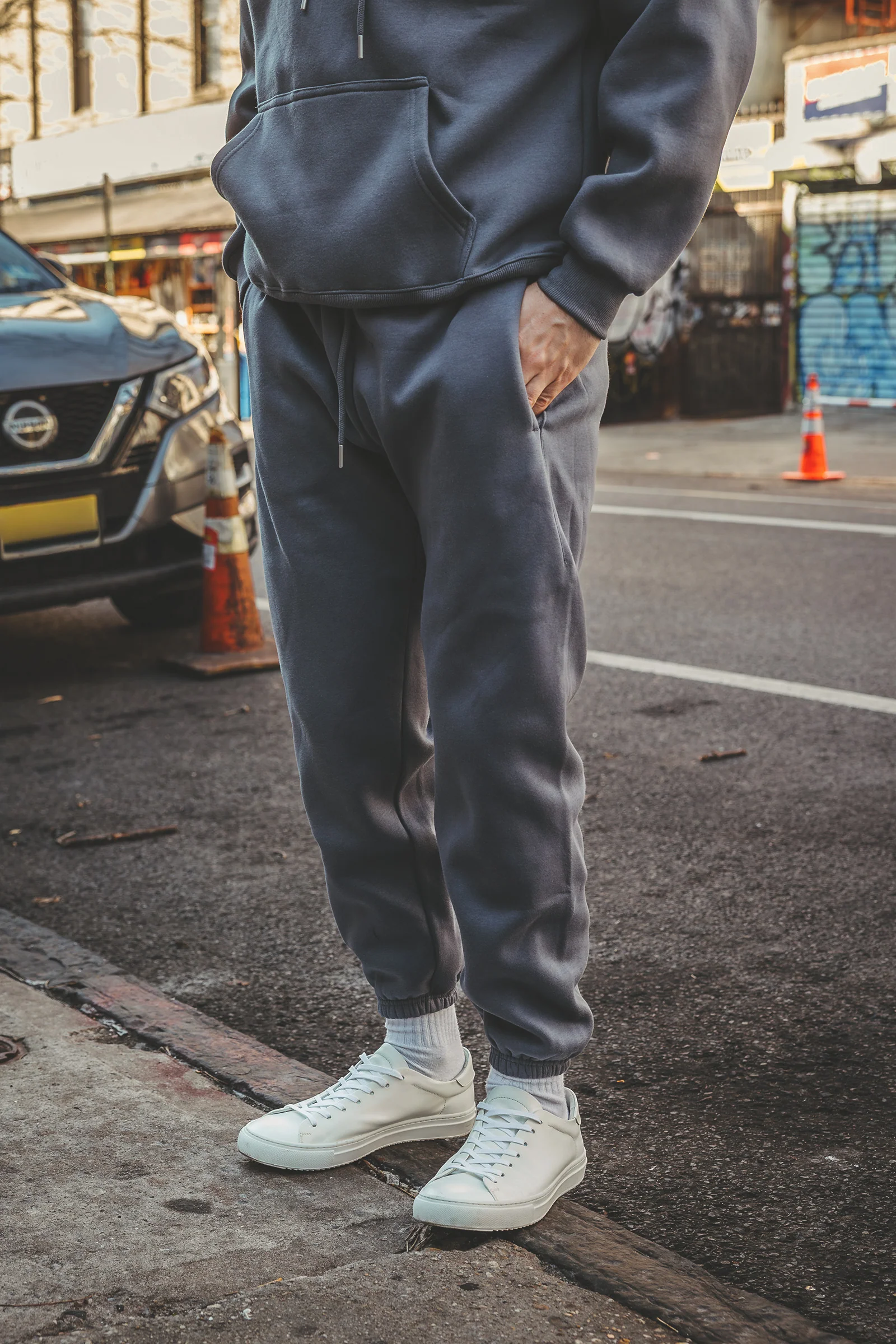 Core Sweatpants Shadow - Image 4
