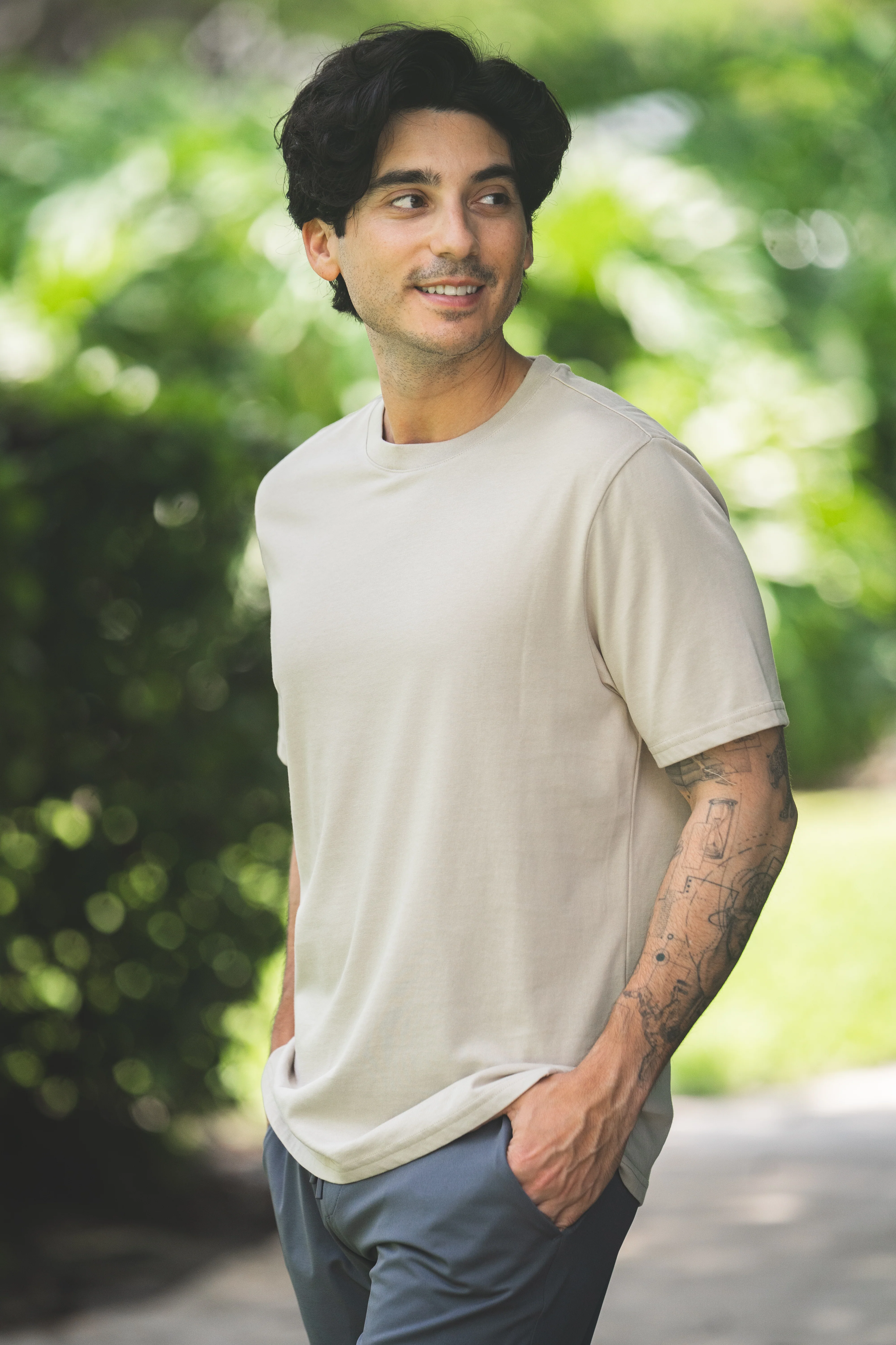 Core T-Shirt Regular Fit Stone - Image 11