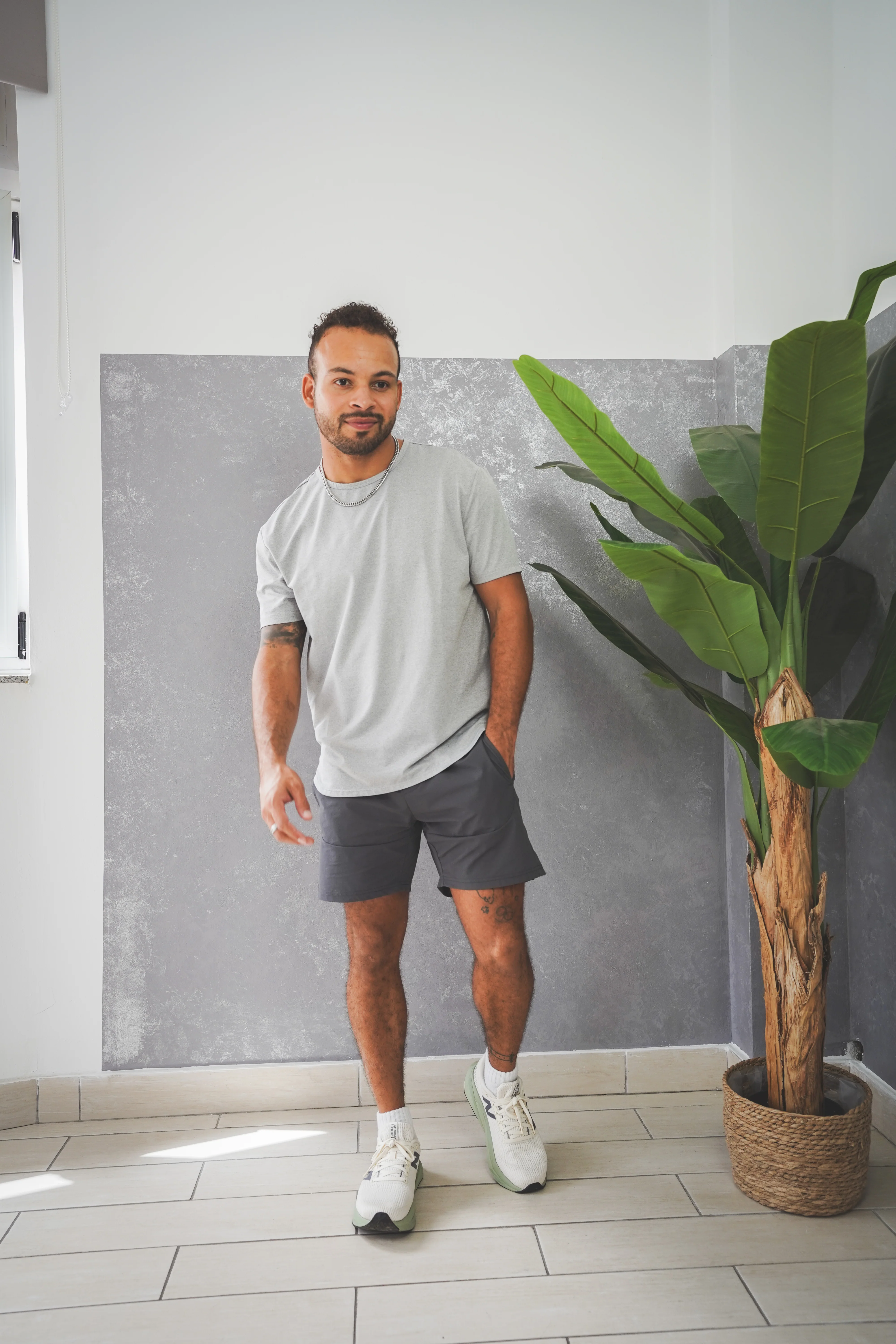 Running T-Shirt Light Gray - Image 10