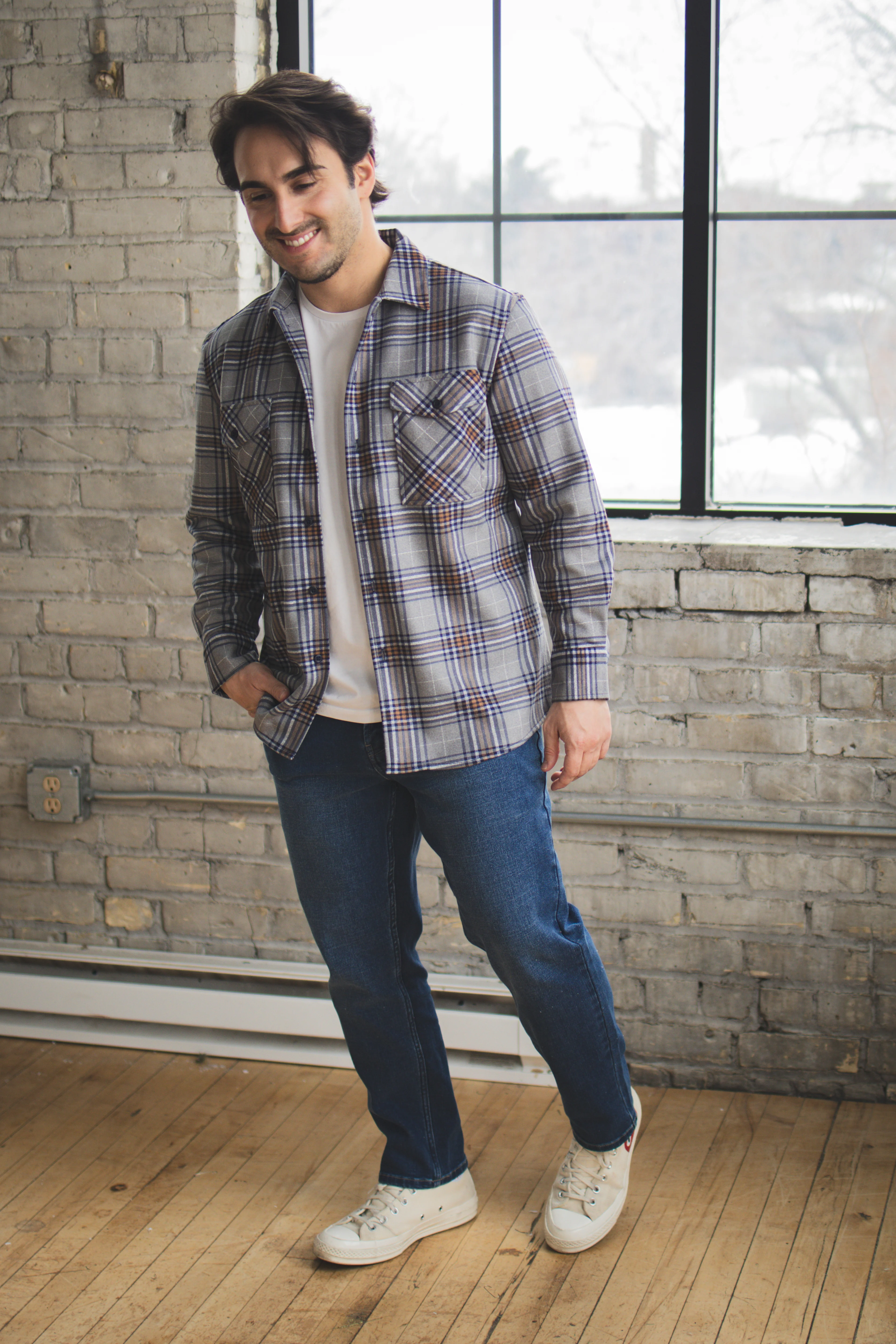 Straight Fit Stretch Jeans Medium Wash - Image 10