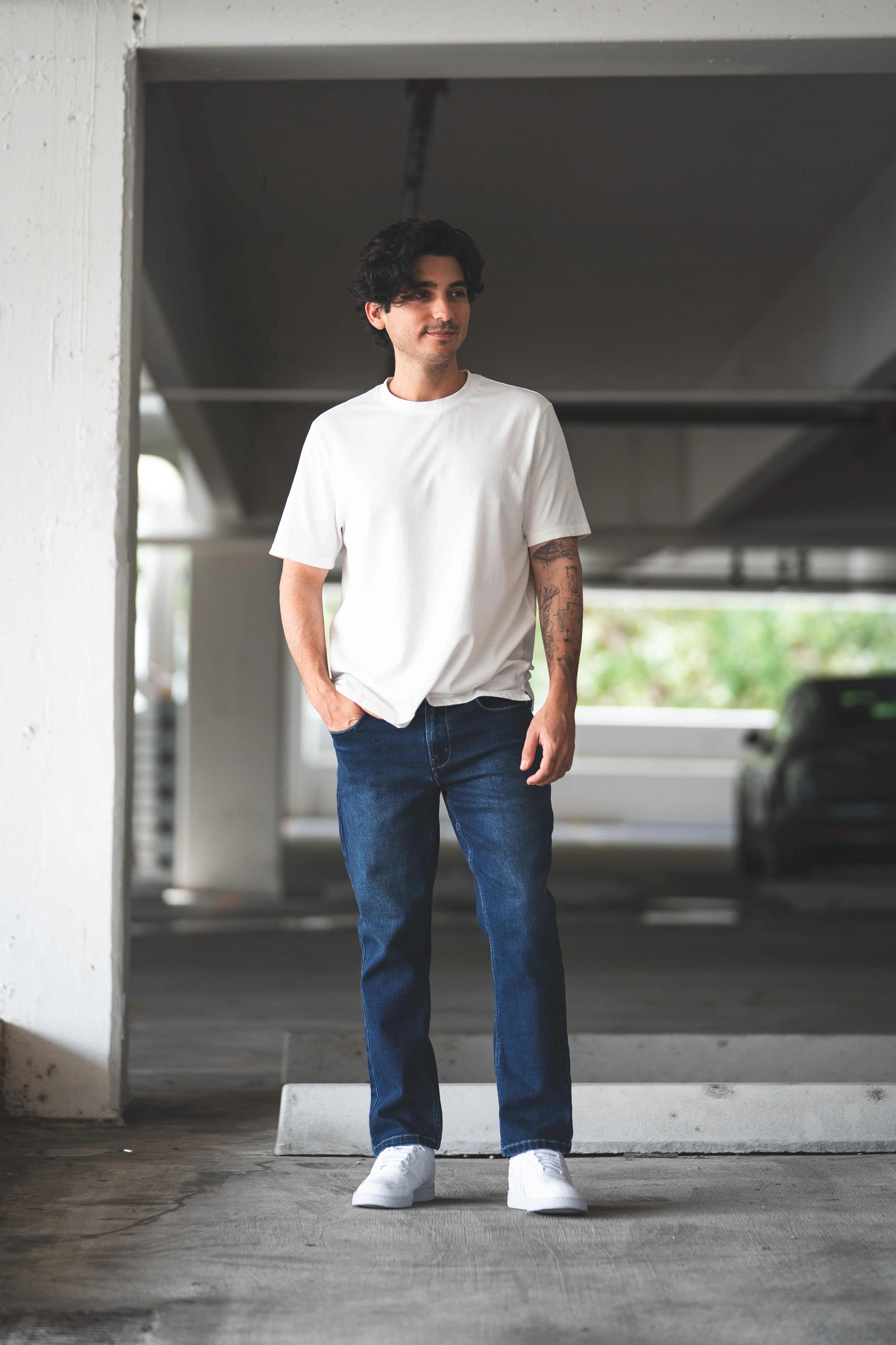 Straight Fit Stretch Jeans Medium Wash - Image 8