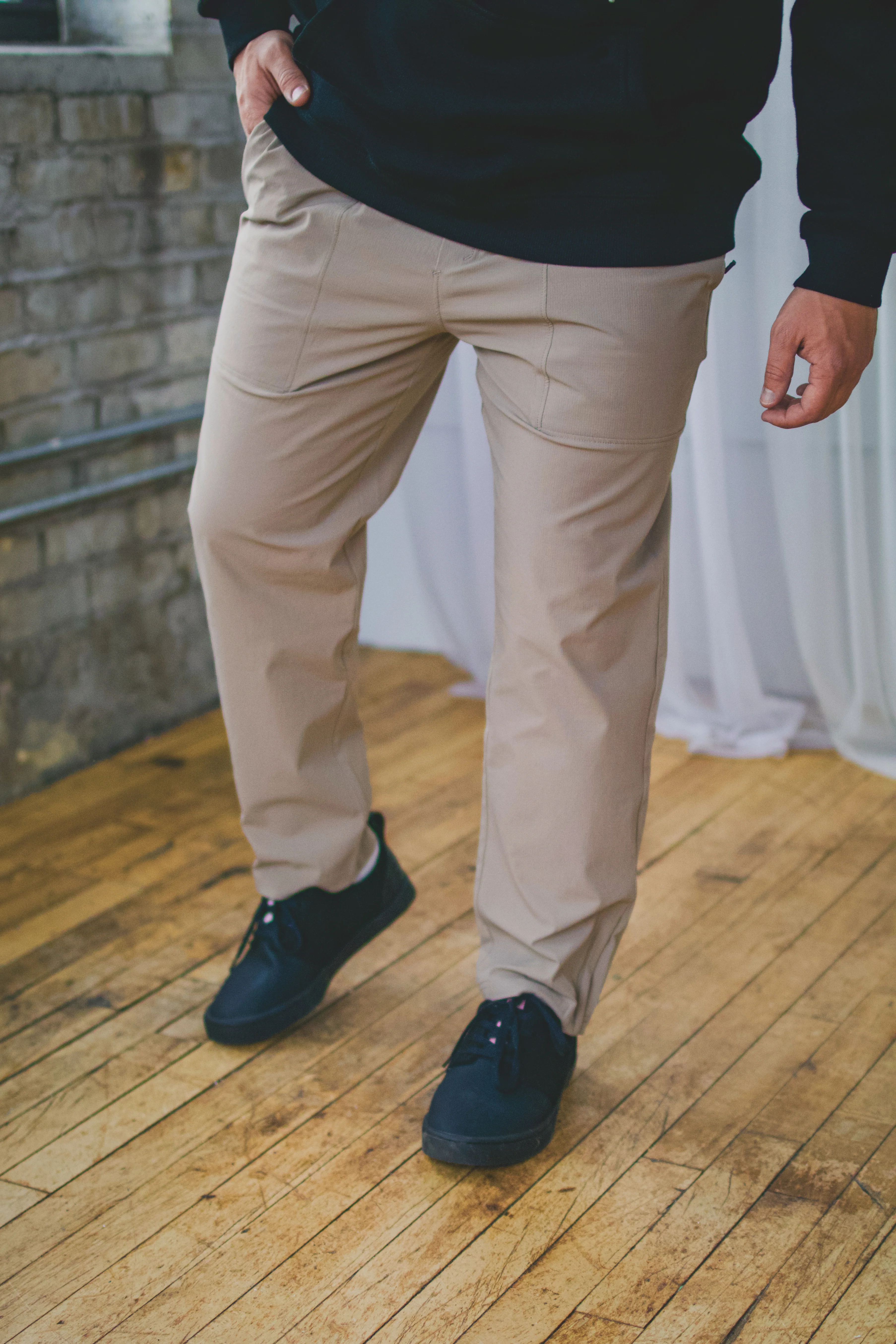 Strata Trek Pants Taupe - Image 7
